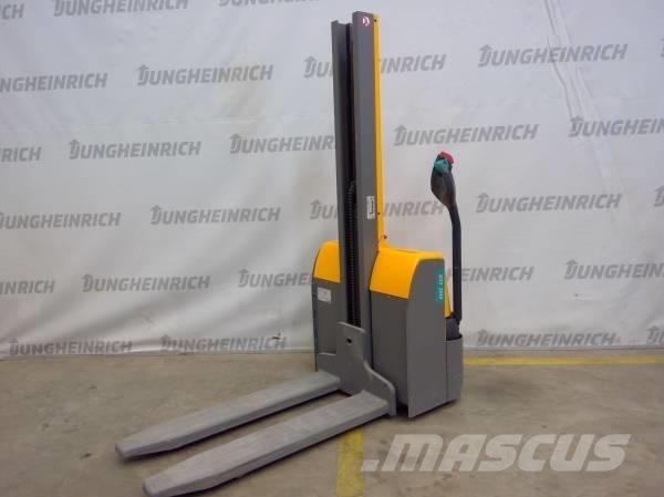 Jungheinrich EMC 110 Колички високоповдигачи с теглич