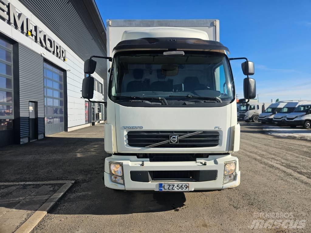 Volvo FL6 Каросерии