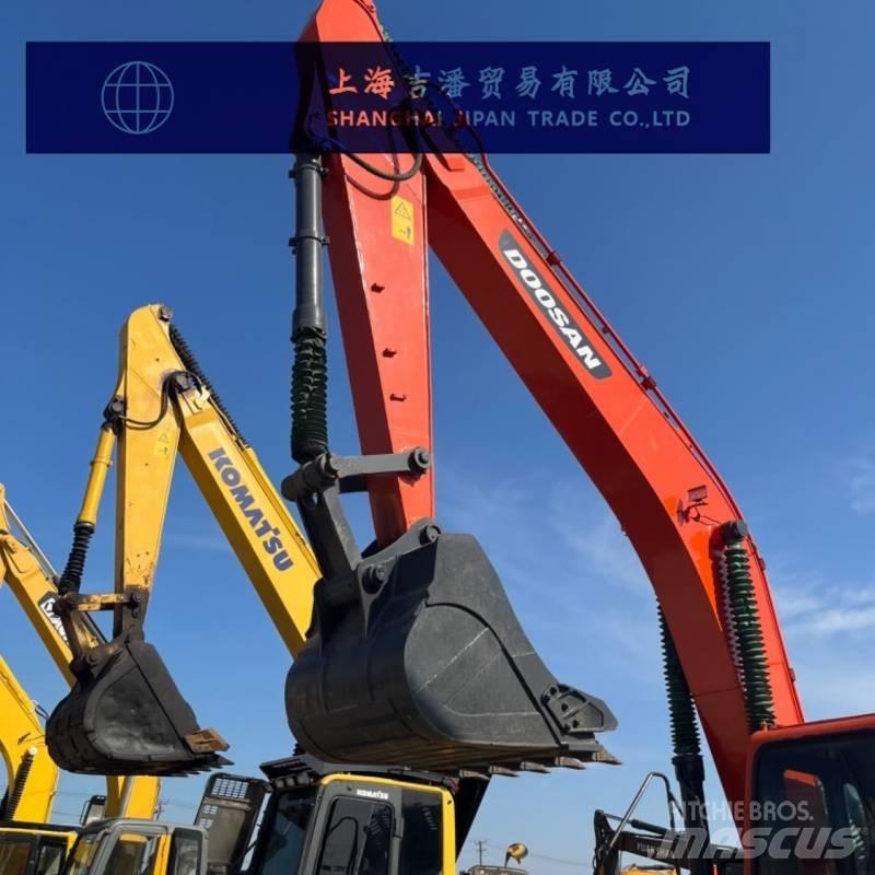 Doosan DX 300 Верижен екскаватор