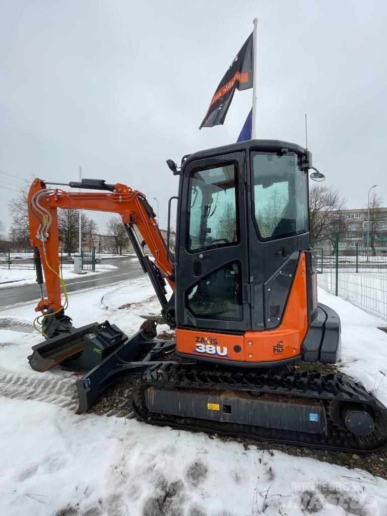 Hitachi ZX 38 U-6 Мини екскаватори < 7 т