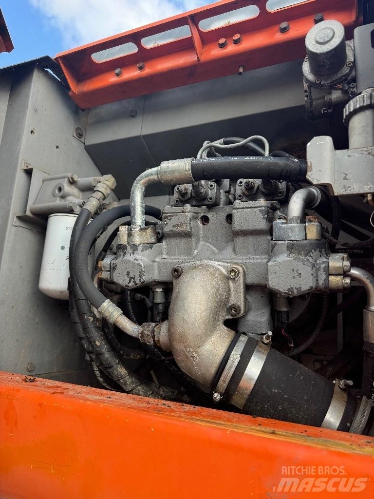 Hitachi ZX 210 Верижен екскаватор