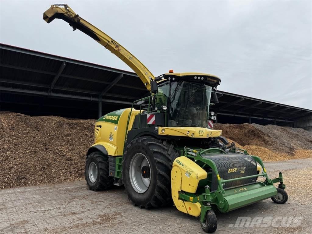 Krone BigX 780 Фуражни комбайни