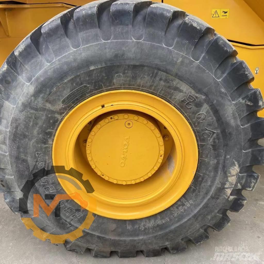 Volvo L 105 Колесни товарачи