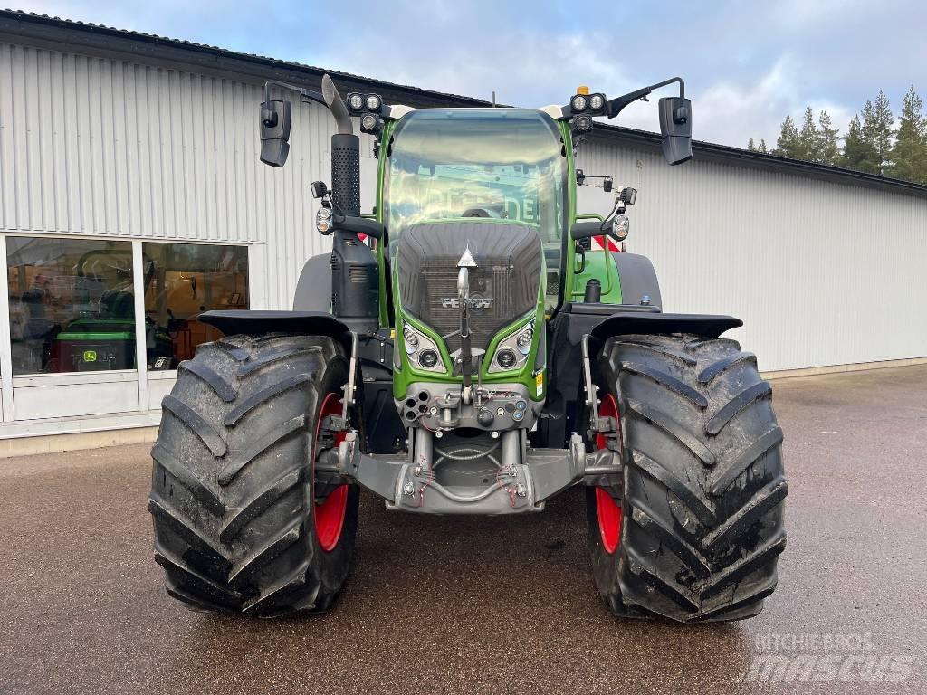 Fendt 724 Profi Plus Трактори