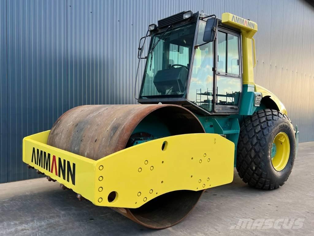 Ammann ASC130 D Еднобарабанни ролки
