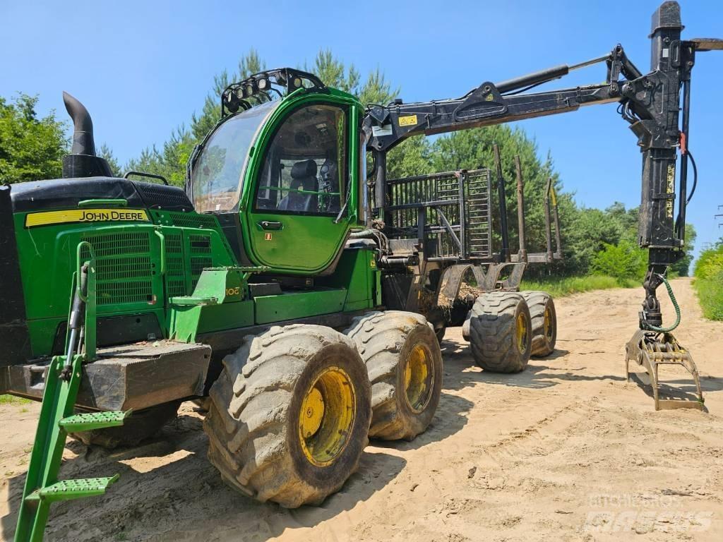 John Deere 1210 G Форуардери