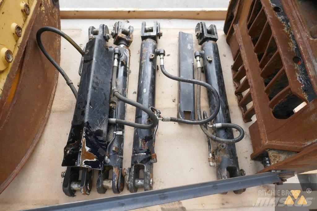 CAT 525D Grapple Транспорт - Други