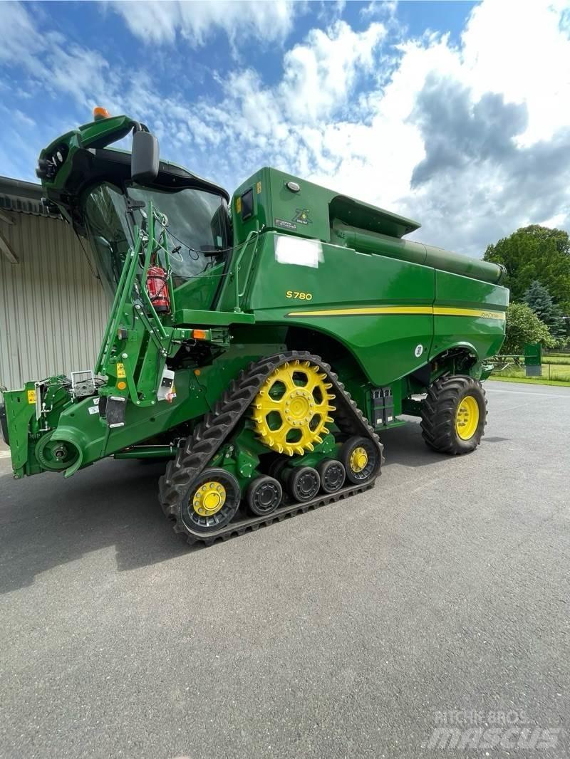 John Deere S780i Комбайни