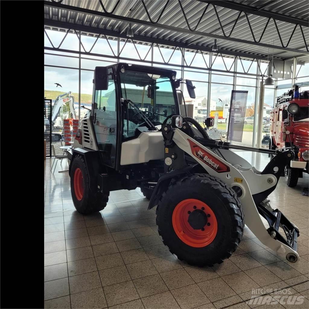 Bobcat L75 Колесни товарачи