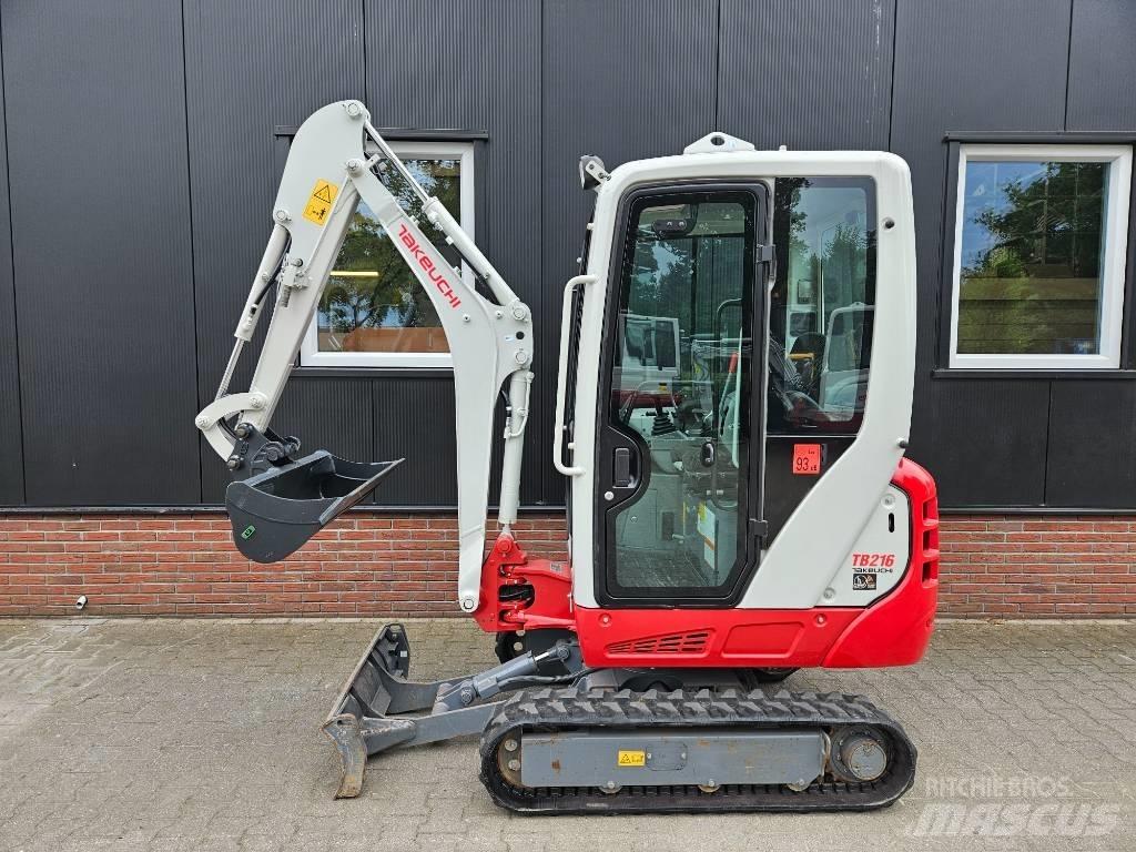 Takeuchi TB 216 Мини екскаватори < 7 т