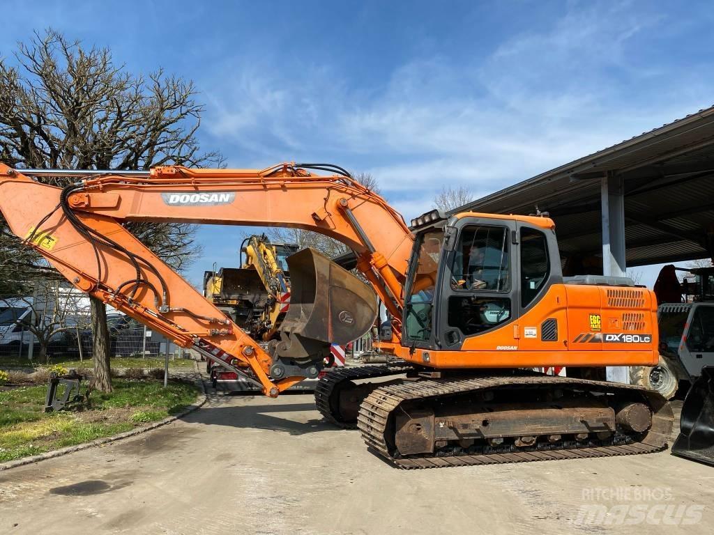 Doosan DX 180 LC-3 Верижен екскаватор