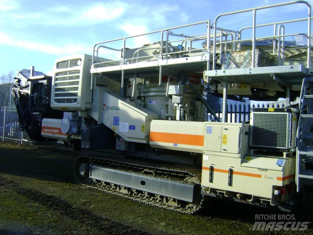 Metso LT 300 HP Мобилни трошачки
