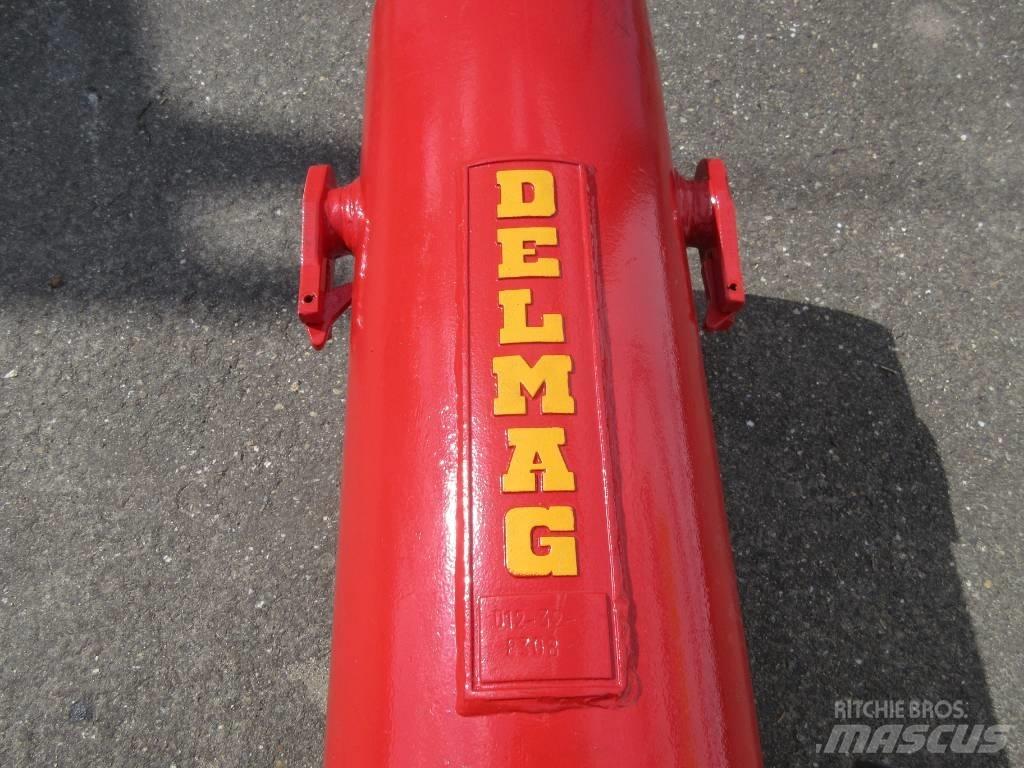 Delmag D12-32 Дизелови пилотни чукове
