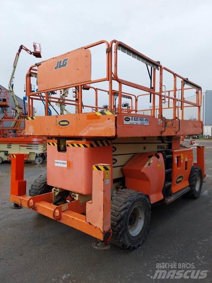 JLG 4394RT Ножични работни платформи