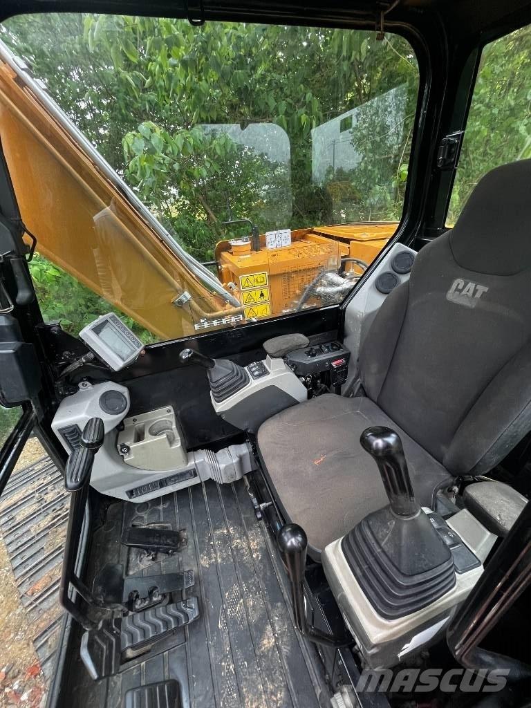 CAT 308 E2 Средни екскаватори 7т - 12т