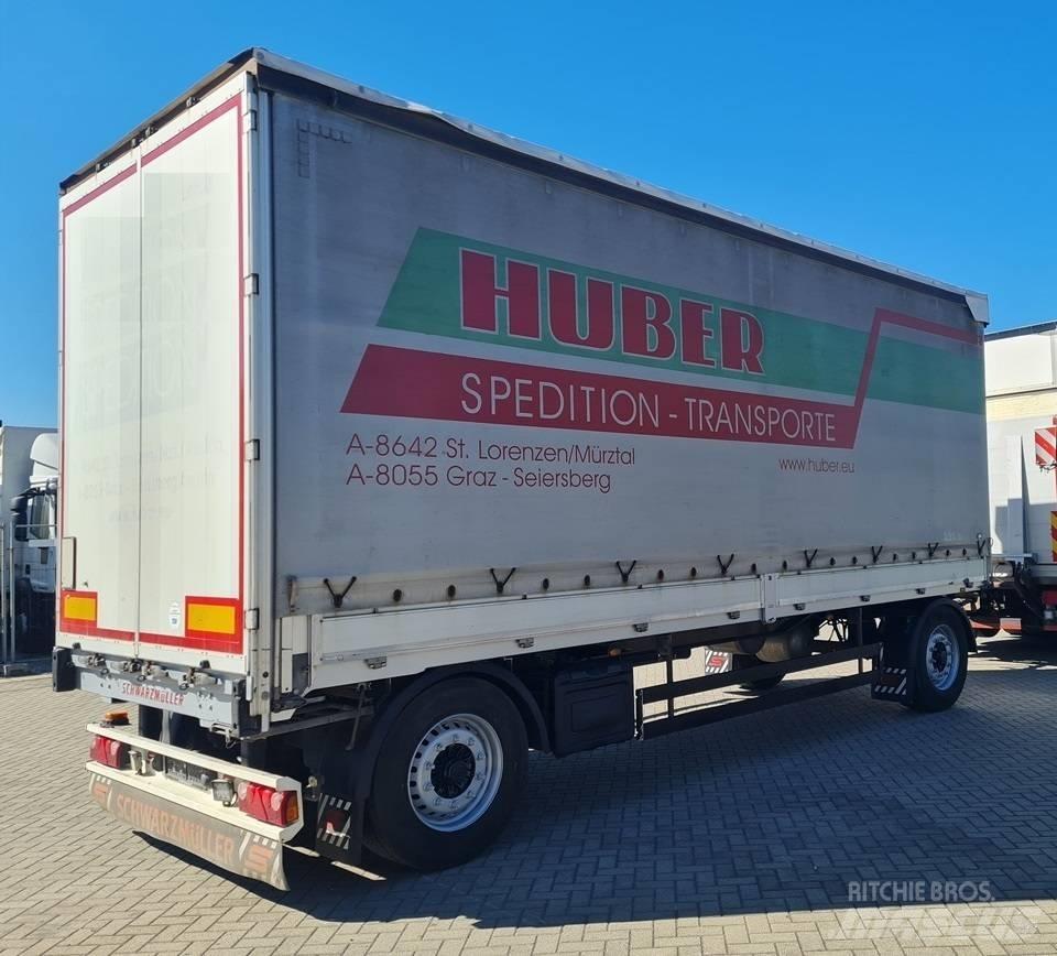Schwarzmüller 7.4m Брезентови ремаркета
