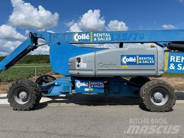 Genie Z 135 Съчленени стрелови подемници