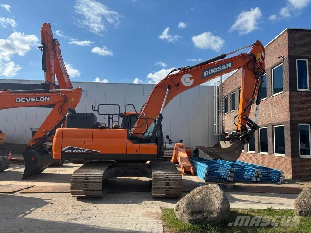Doosan DX225LC-7 Верижен екскаватор