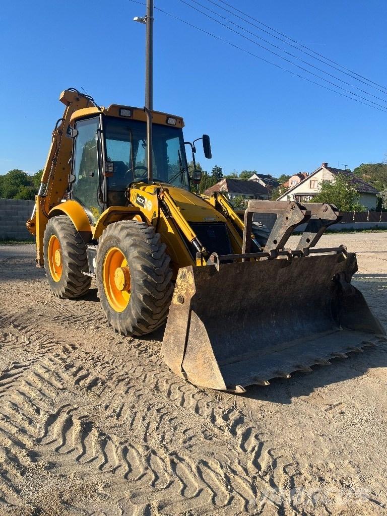 JCB 4 CX Товарач със заден ексватор