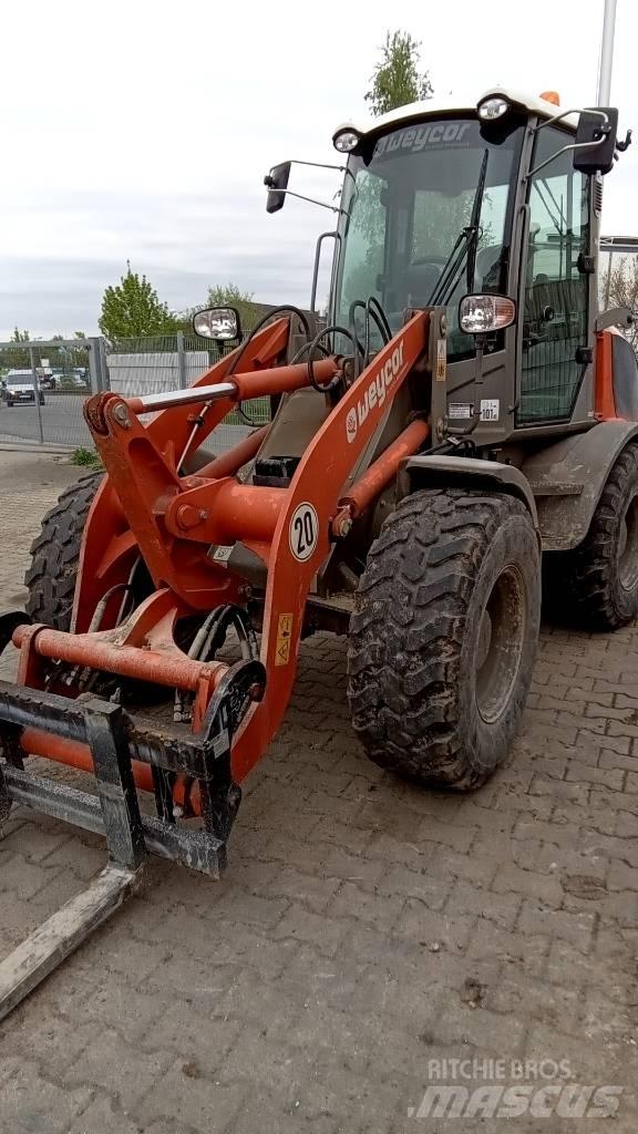 Atlas Weycor AR440 Колесни товарачи