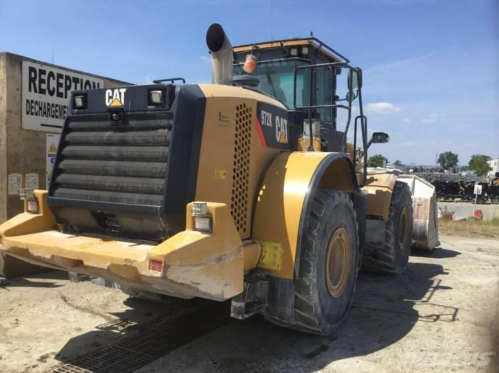 CAT 972 K Колесни товарачи