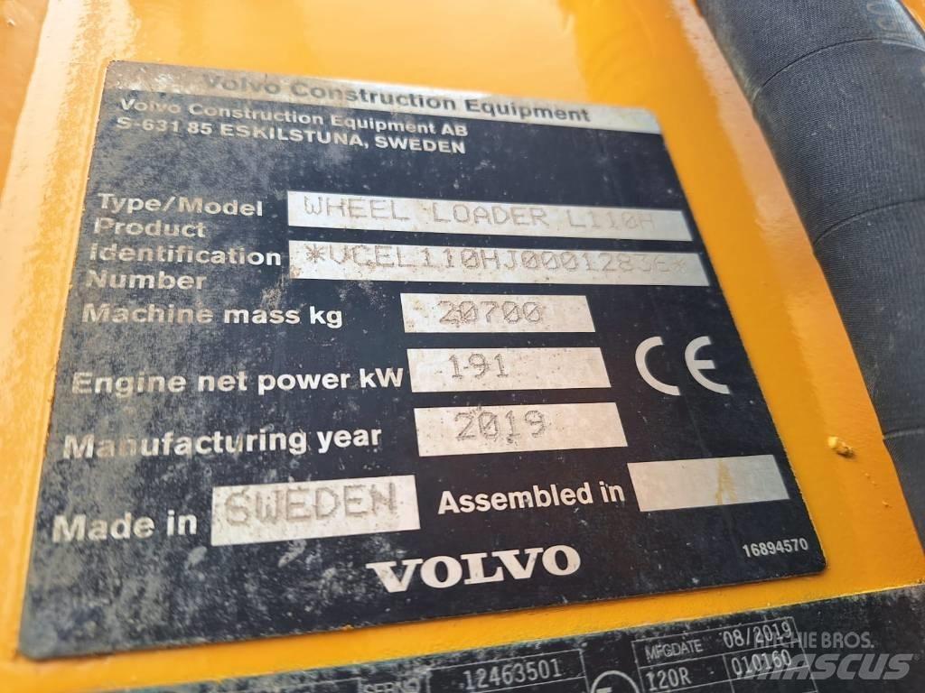 Volvo L110H VAAKA, YM Колесни товарачи