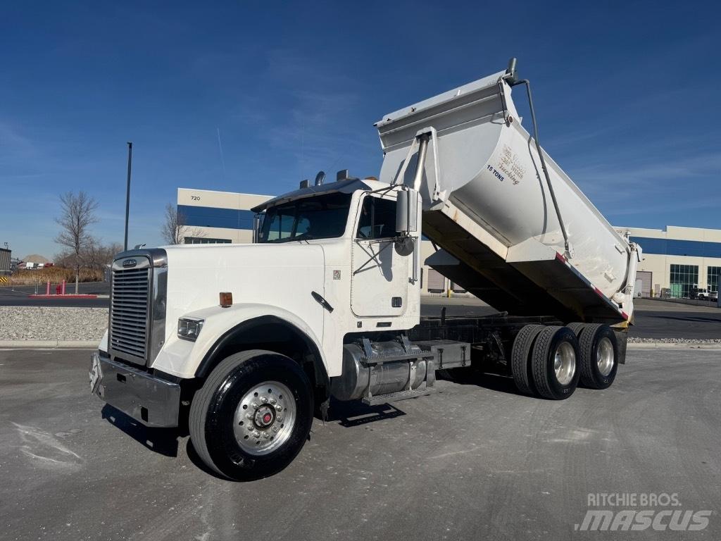Freightliner FL 120 Самосвал
