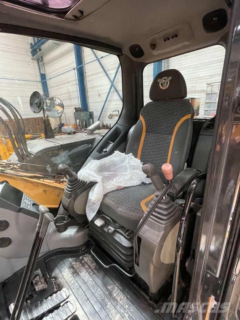 CASE CX 75 C SR Средни екскаватори 7т - 12т
