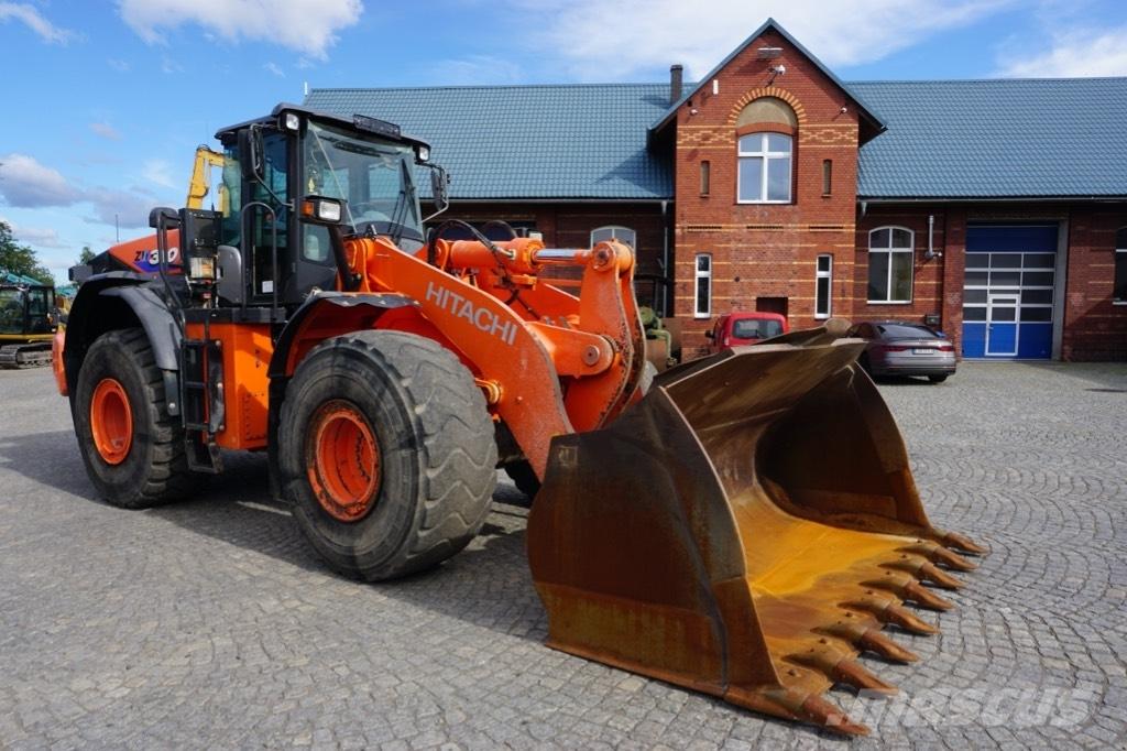Hitachi ZW 310-6 Колесни товарачи