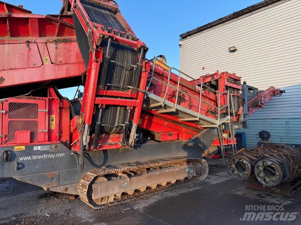 Terex Finlay 883 Мобилни скрийнери

