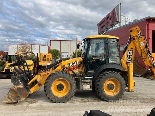 JCB 4CX AEC Товарач със заден ексватор