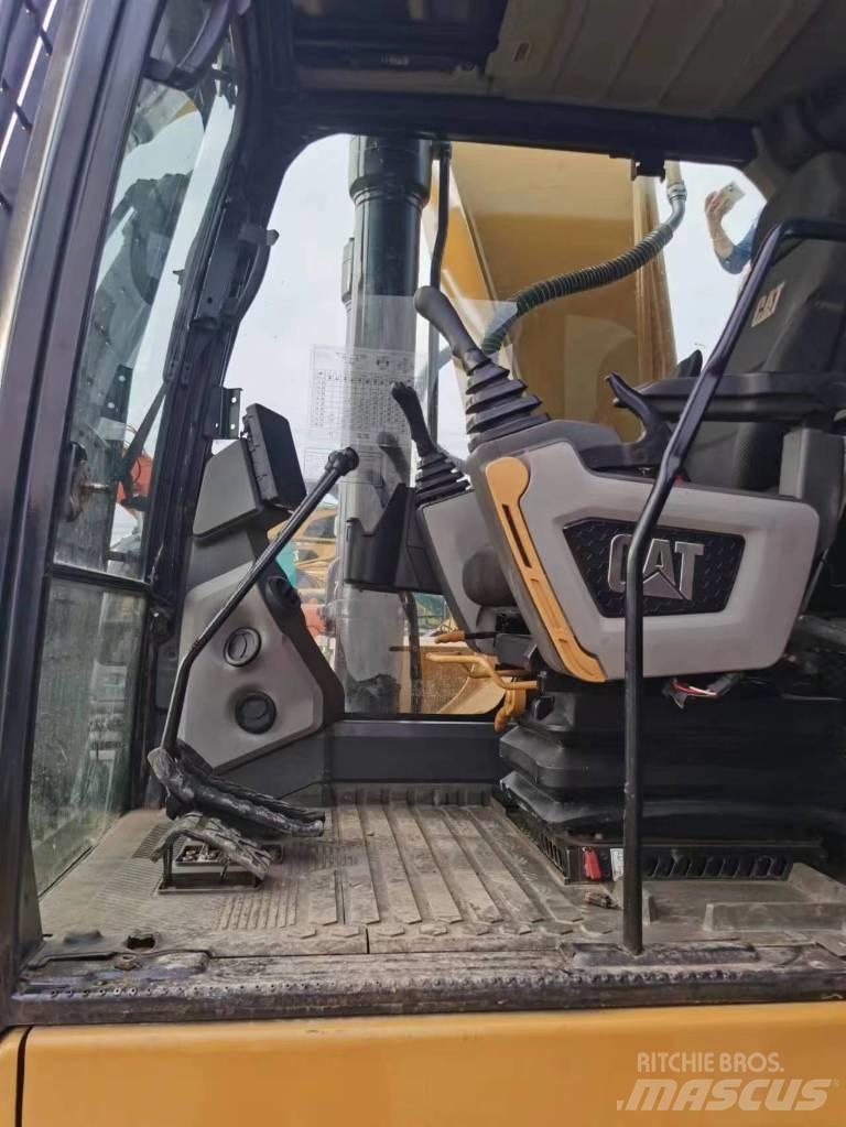 CAT 330 GC Верижен екскаватор
