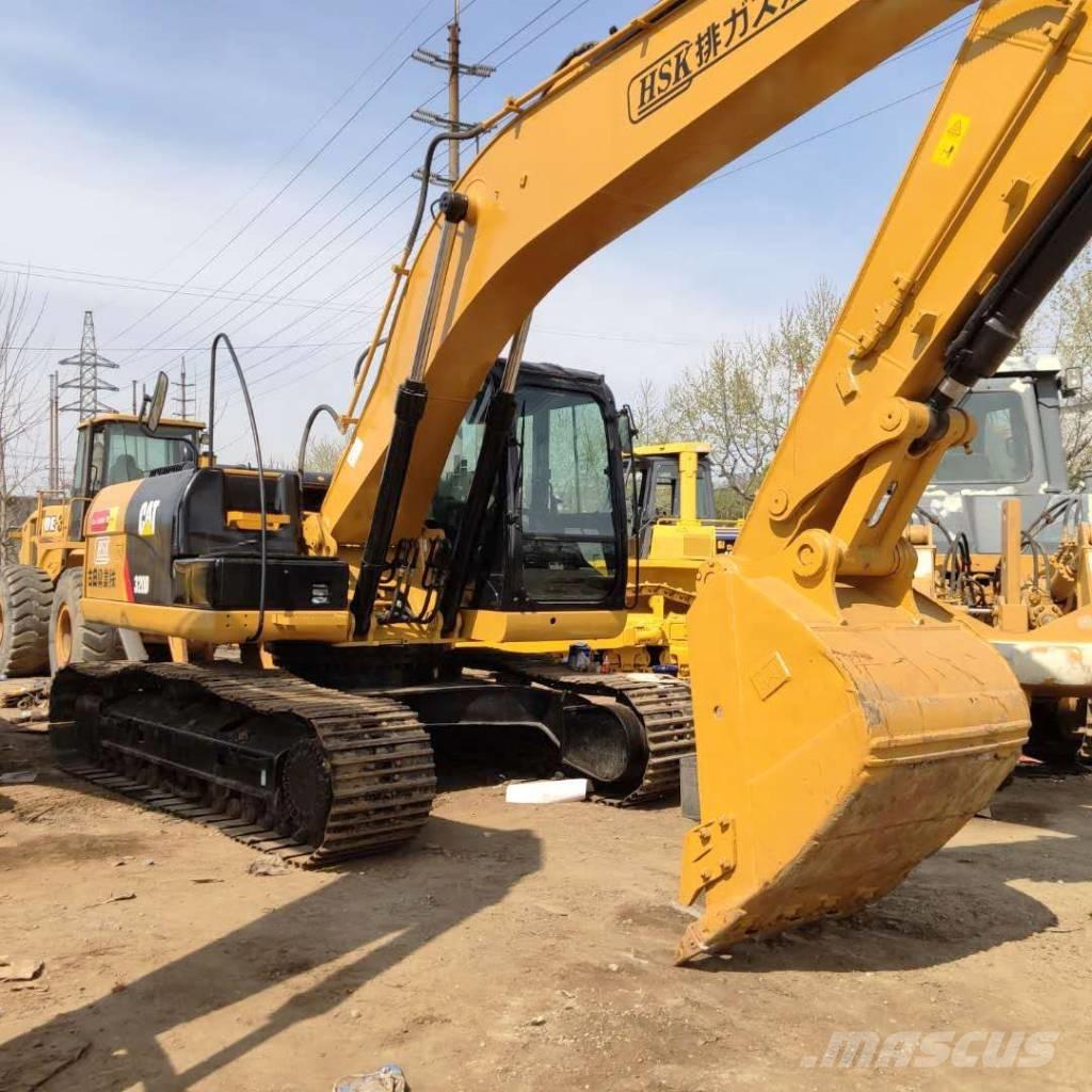CAT 320D Верижен екскаватор