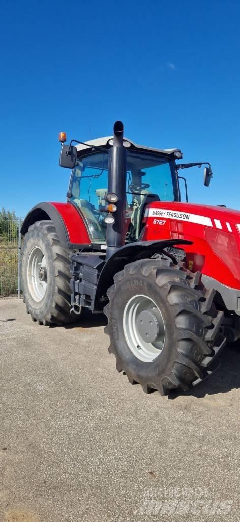 Massey Ferguson 8727 Трактори