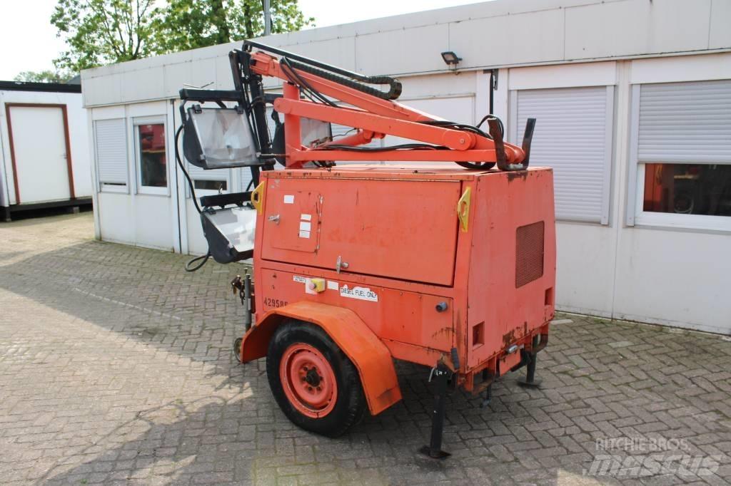 JLG 6308 AN Осветителни кули