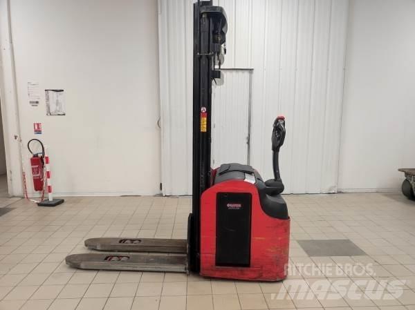 Manitou ES616 AC Самоходни товарачи