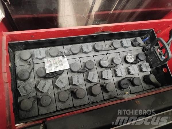 Manitou ES616 AC Самоходни товарачи