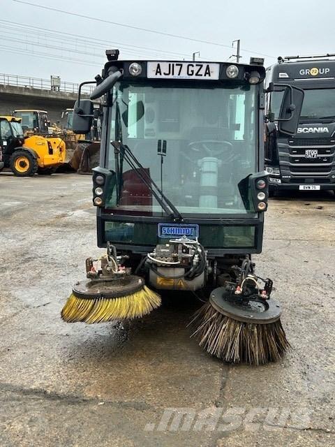 Schmidt Compact 200 Автоматични метачки с четки