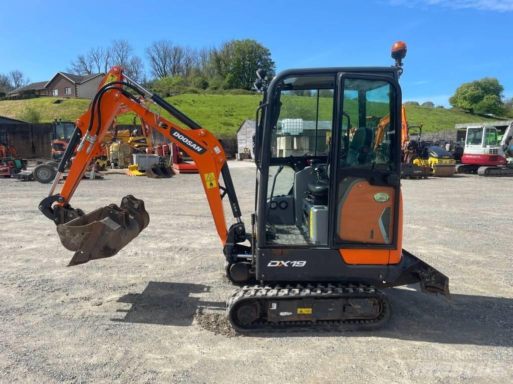 Doosan DX 19 Мини екскаватори < 7 т