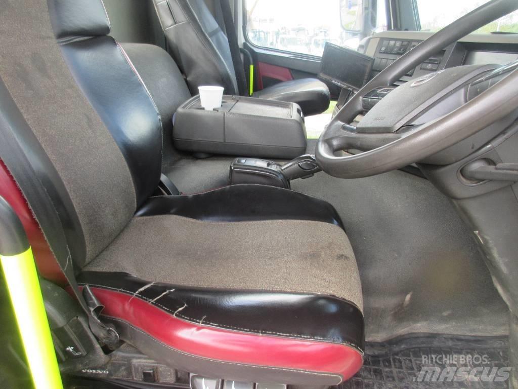 Volvo FM 370 Бордови камион / автолебедка