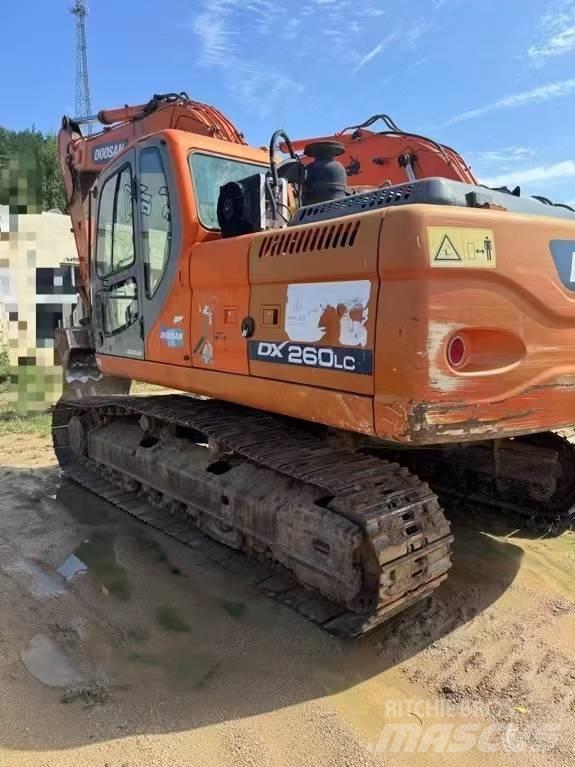 Doosan DX 260LC Верижен екскаватор