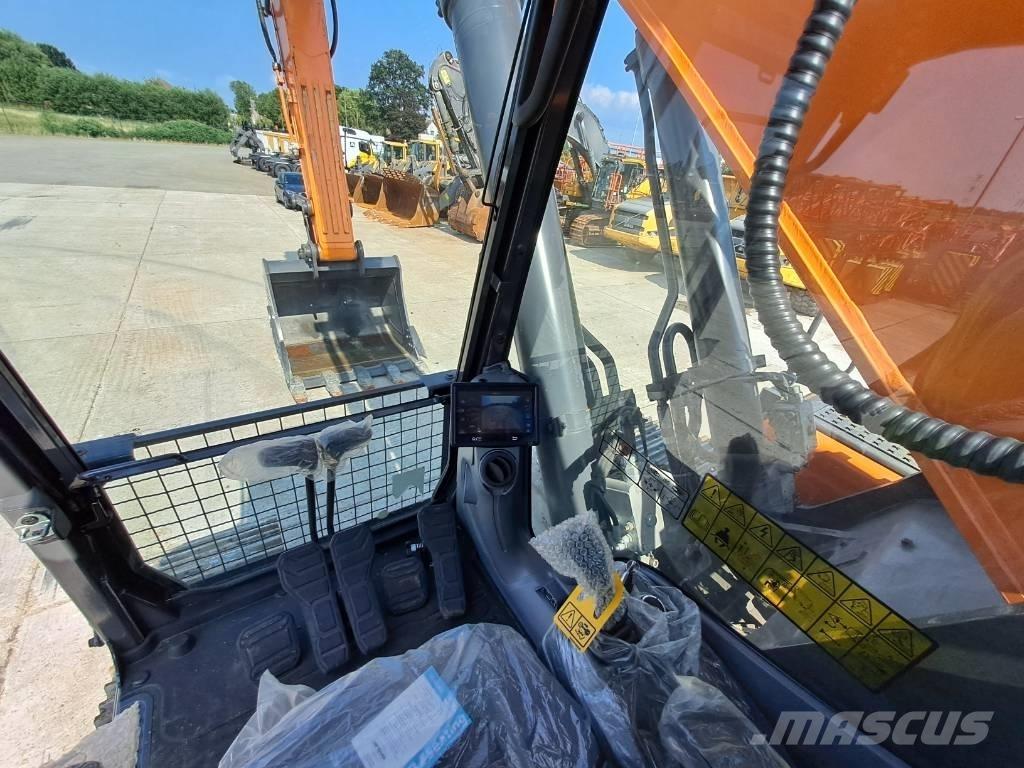 Doosan DX 530 LC-7 M Верижен екскаватор