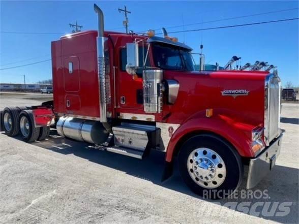 Kenworth W900L Влекачи
