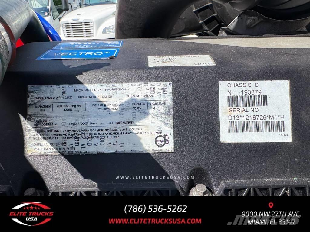 Volvo Commercial VNL Влекачи