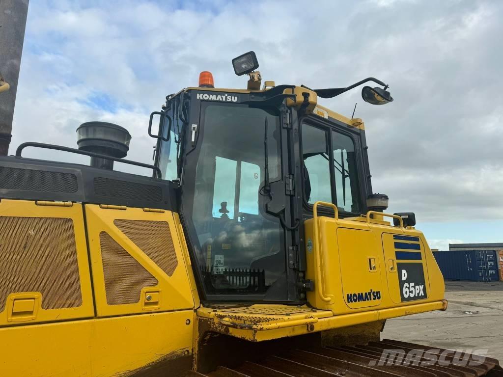 Komatsu D 65 PX-18 Верижни булдозери
