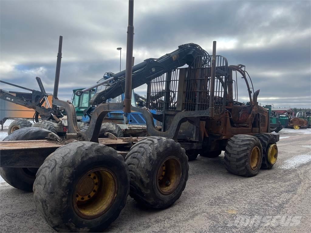 John Deere 1110E Форуардери