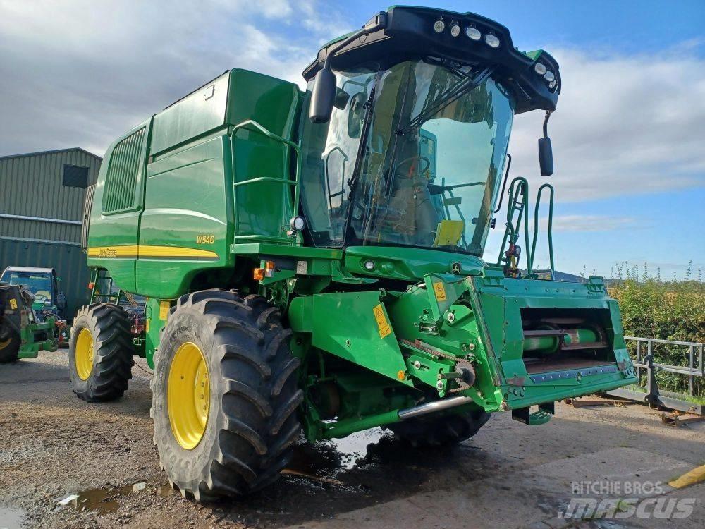 John Deere W 540 Комбайни