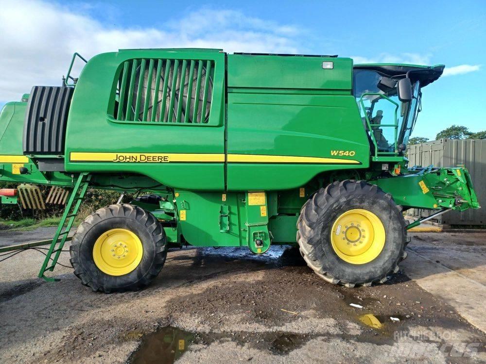 John Deere W 540 Комбайни
