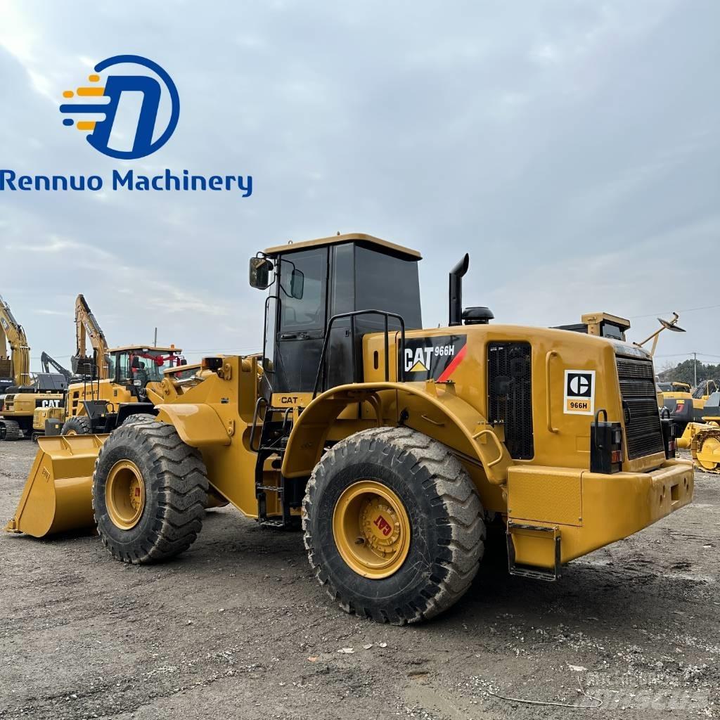 CAT 966H Колесни товарачи