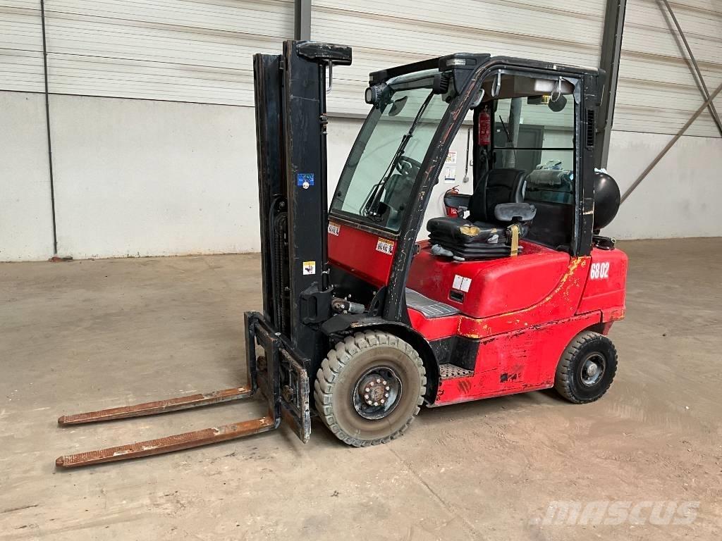 Hyster H 2.5 FT Камиони с АГУ